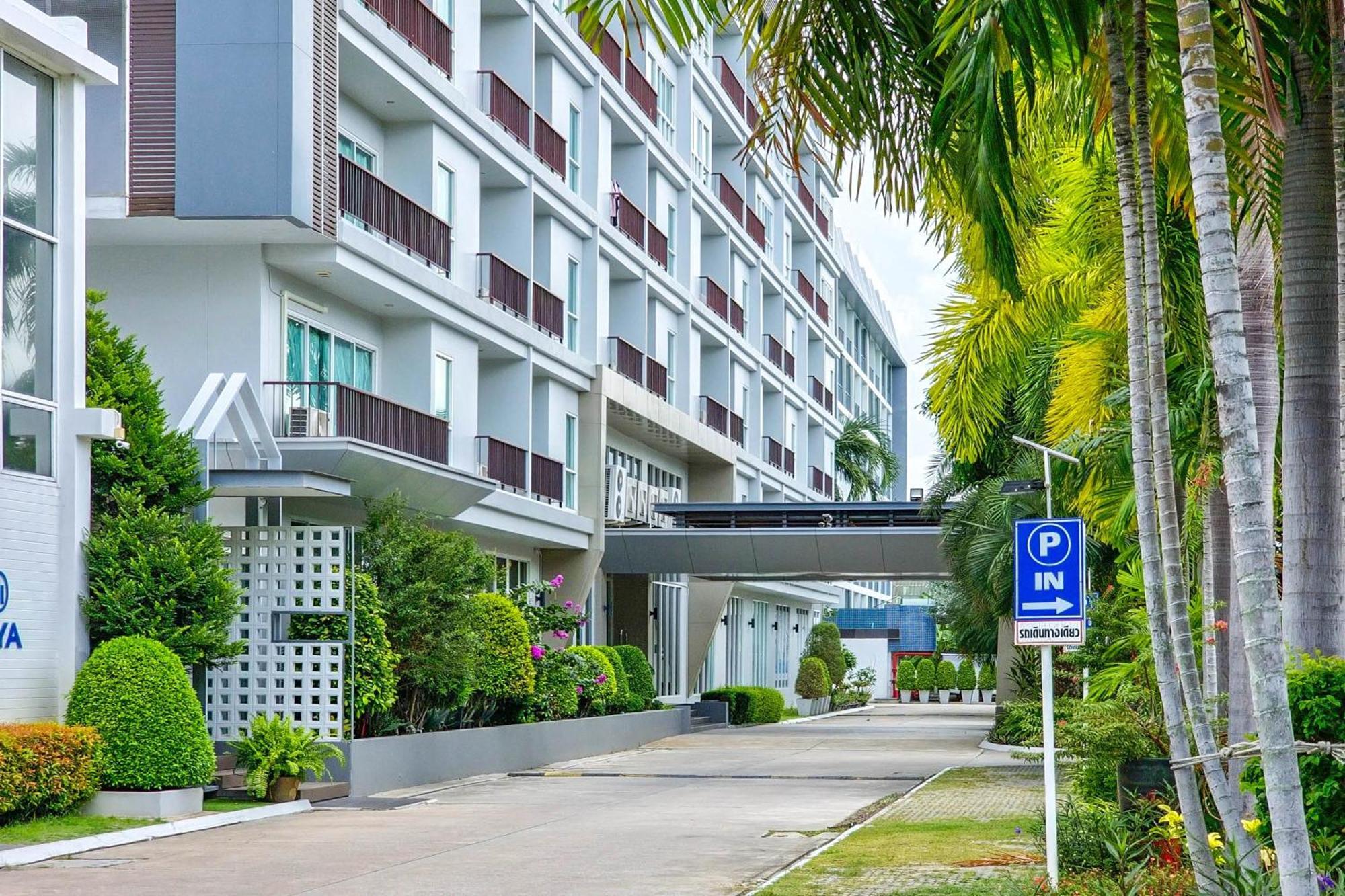 Phavina Hotel Rayong Sha Extra Plus Exterior photo